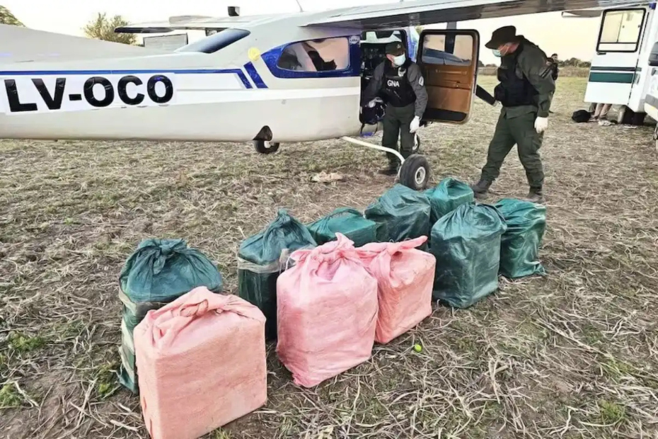 De las mulas a las avionetas narco: la nueva logística del tráfico de drogas cambia el mapa criminal